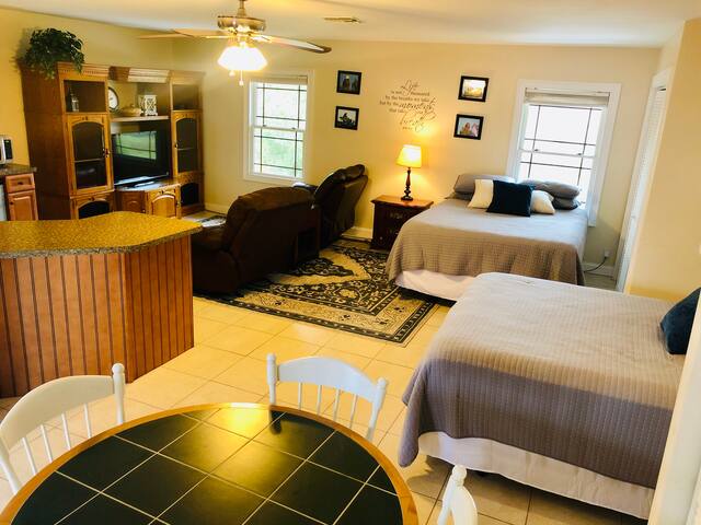 Airbnb 3200 River Ranch Blvd Vacation Rentals Places To
