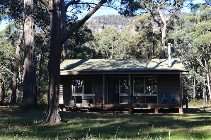 Werriberri Hargraves Cottage Cottages For Rent In Megalong