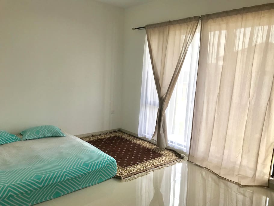 Master bed room