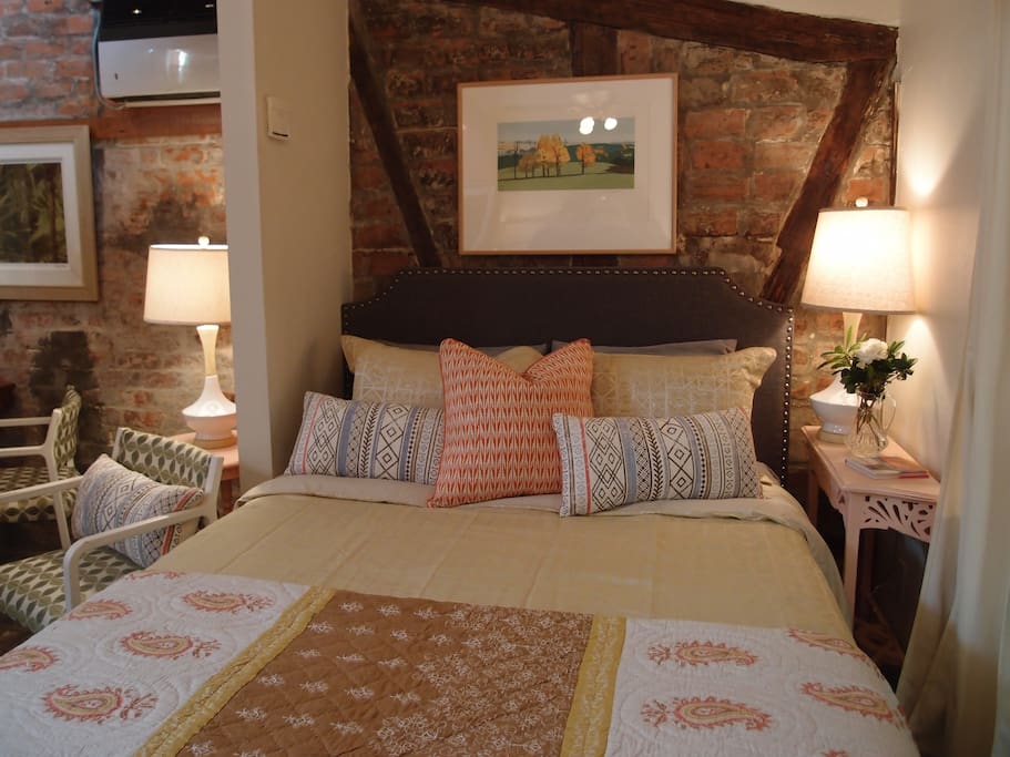 Queen bed