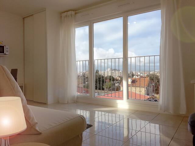 Studio Largo 29m2 10mn from Paris La Défense