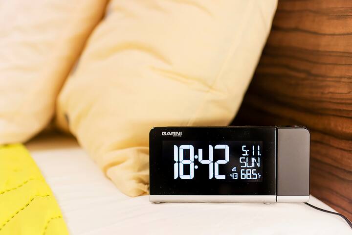 The Good King Wenceslas 2 bedrooms A/C Apartment gallery image 3