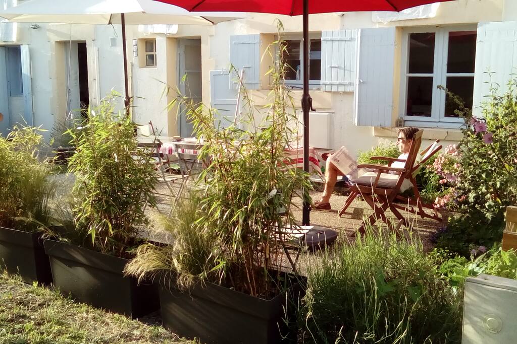 Terrasse extérieure.