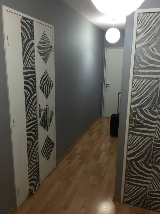 Couloir avec dressing