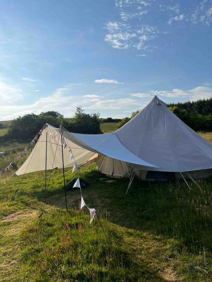 Hema la kengele na ukumbi