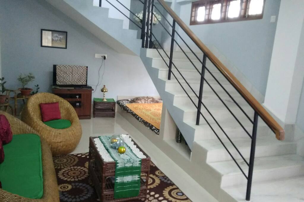 Guest sitting space