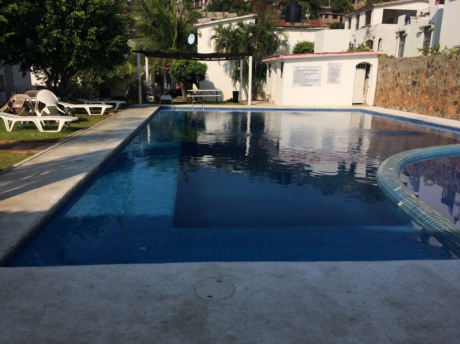 Alberca 1