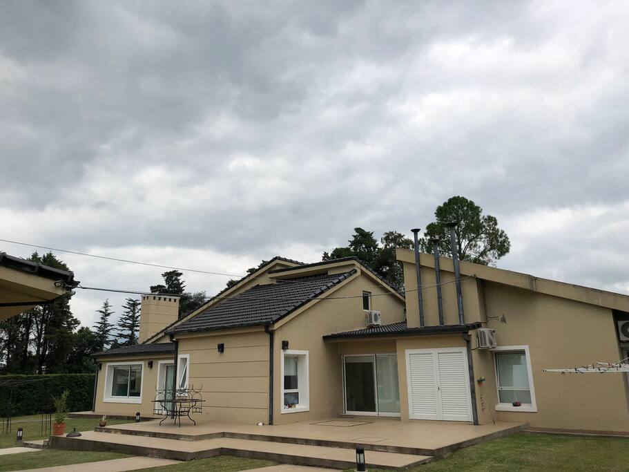 Parte de atrás de la casa