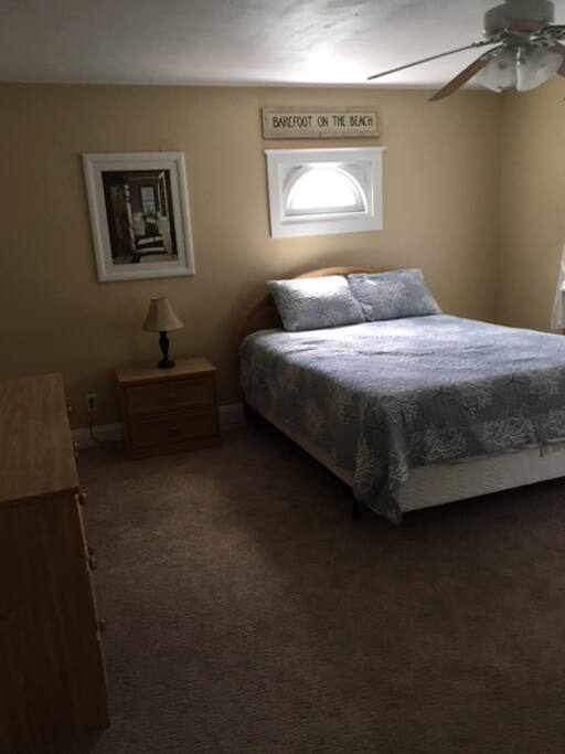 Queen master bed (upstairs)