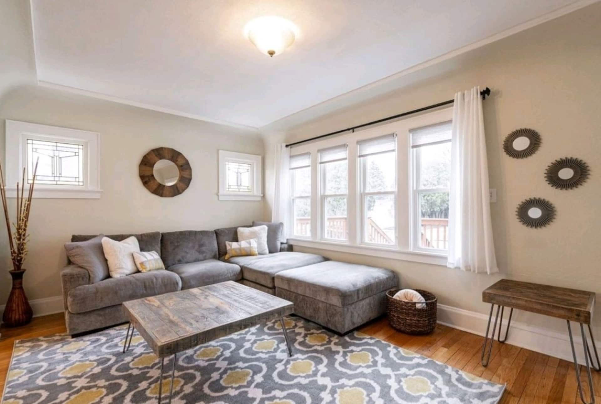 Tosa Village Bungalow | Cozy, Central Loc, Charm