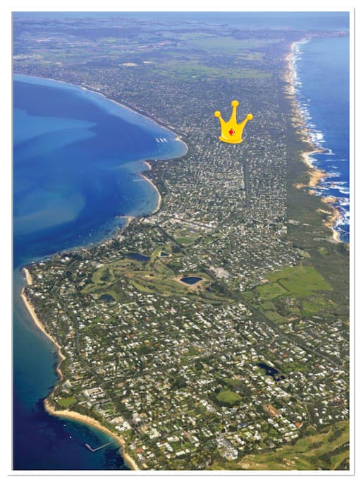 The narrowest part of the Peninsula. Our place is located at the base of the crown making it close to bay and ocean beaches. credit: Prentice.