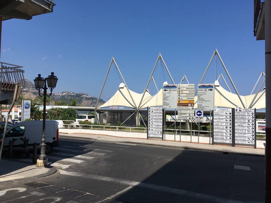 100 metri da casa