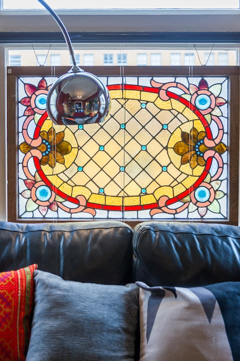 Successful Airbnb property: Live like you own Church street in SF in Eureka Valley / Dolores Heights