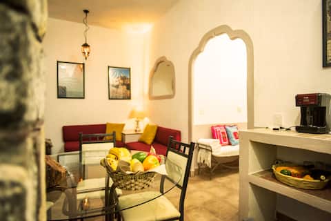 Villa Alcazaba 4 · Hummingbird