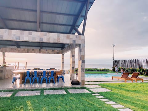 VILLA MARIA in Olon, Ecuador