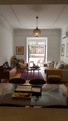 Appartement familial dans le quartier Art-Déco gallery image 2