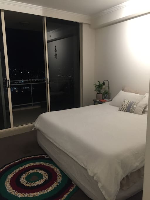 SUPER comfy king bed