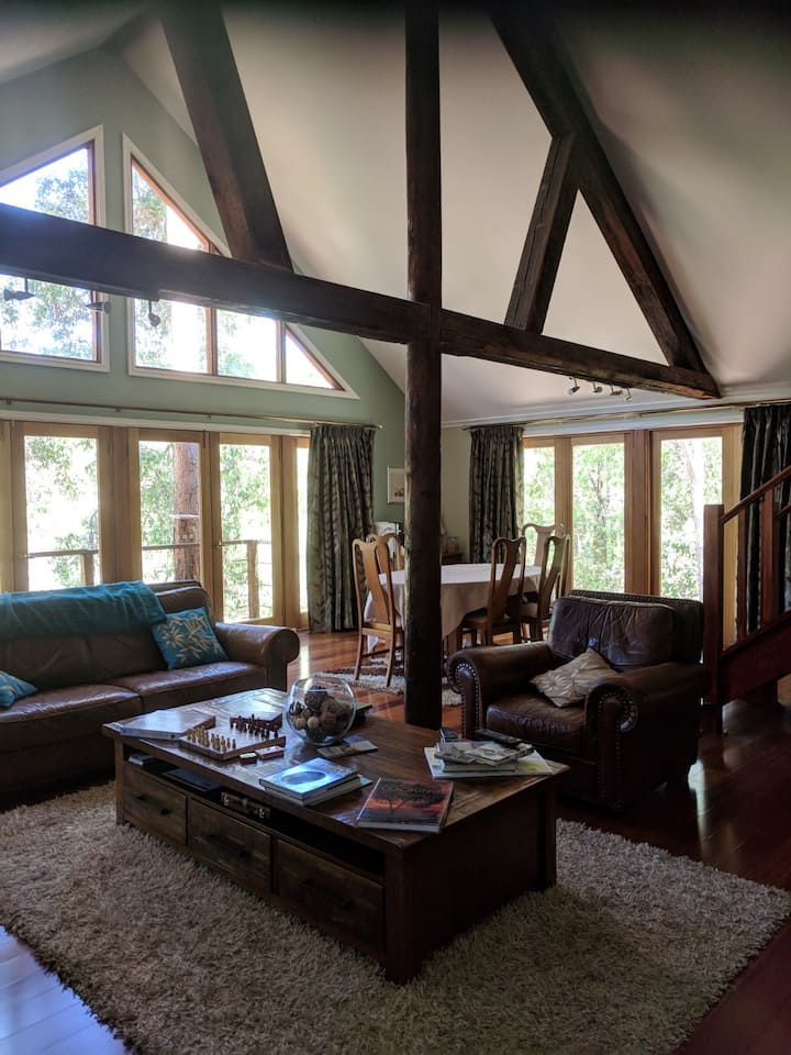 Bickley Valley Retreat Bed and breakfasts for Rent in Bickley, Western Australia, Australia