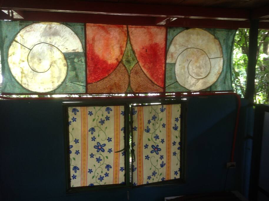 la ventana de la oficina