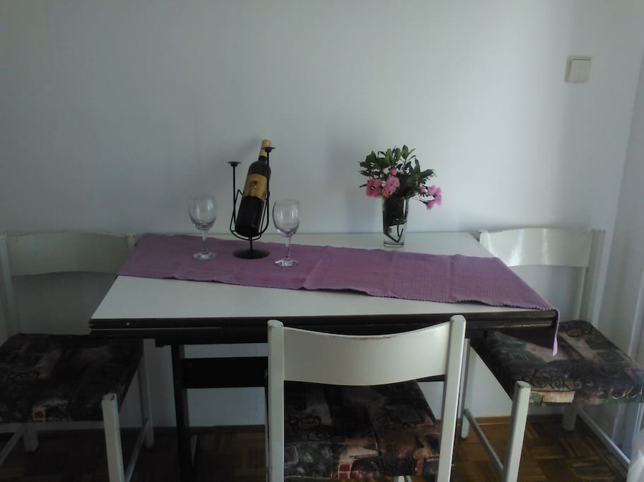 dining table