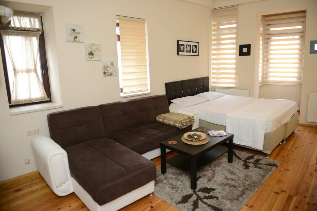 Saloon
