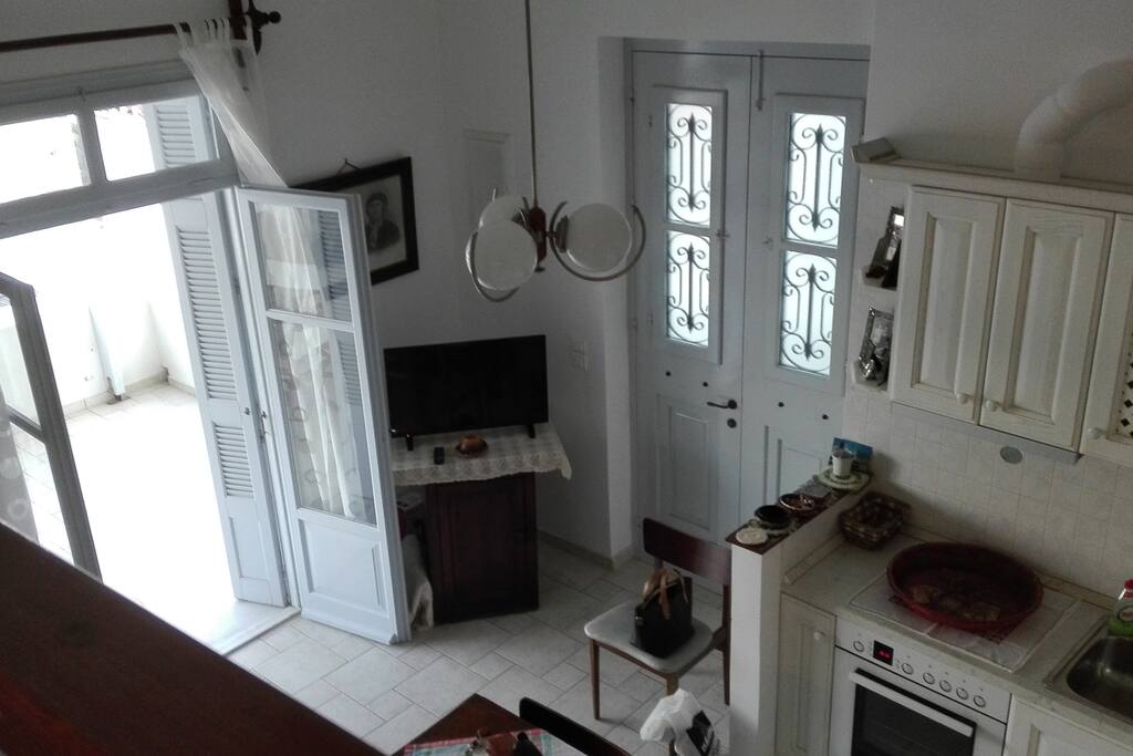 View from the attic of the living room and kitchen 1/2
