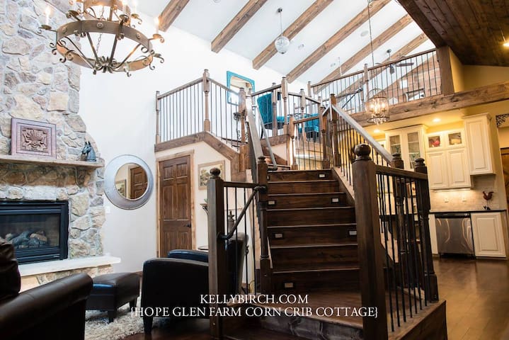 Hope Glen Farm Corn Crib Villa Guesthouses For Rent In Cottage