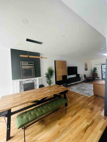 Quadplex 9 Bdr | Bed-Stuy | Extended Stay gallery image 5