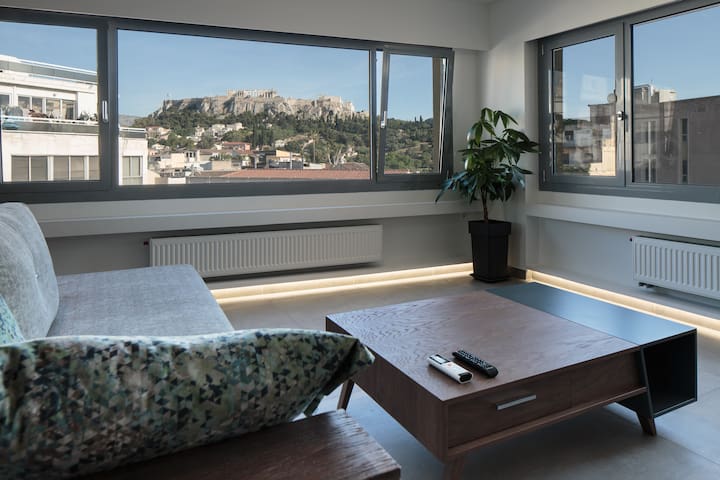 ★ Acropolis Outlook -Huge balcony & stunning view★
