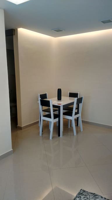 Sala: jantar + com TV