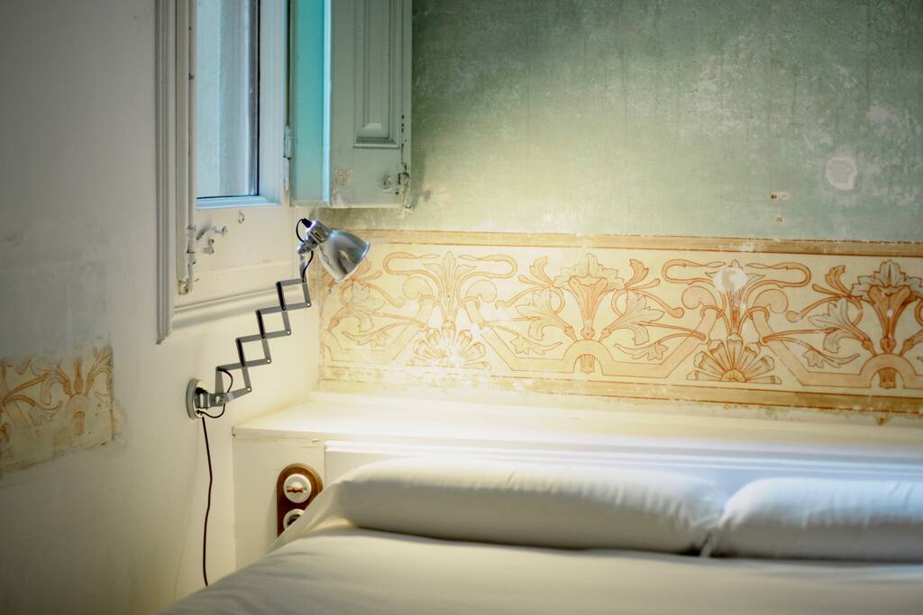 Nicely lit rooms, full of authentic details.