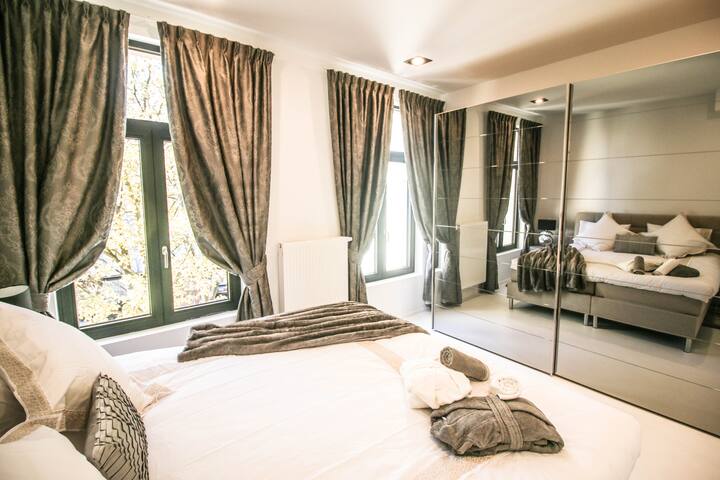 Résidence prestige, proche Place Stéphanie ! gallery image 3