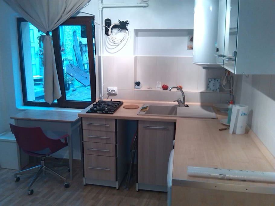 Kitchen area