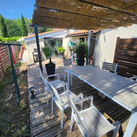 Maison proche Bordeaux-Portes du Medoc-Piscine gallery image 5