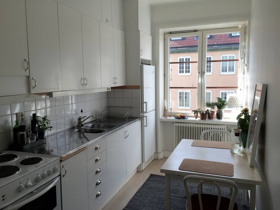 Fully equipped kitchen