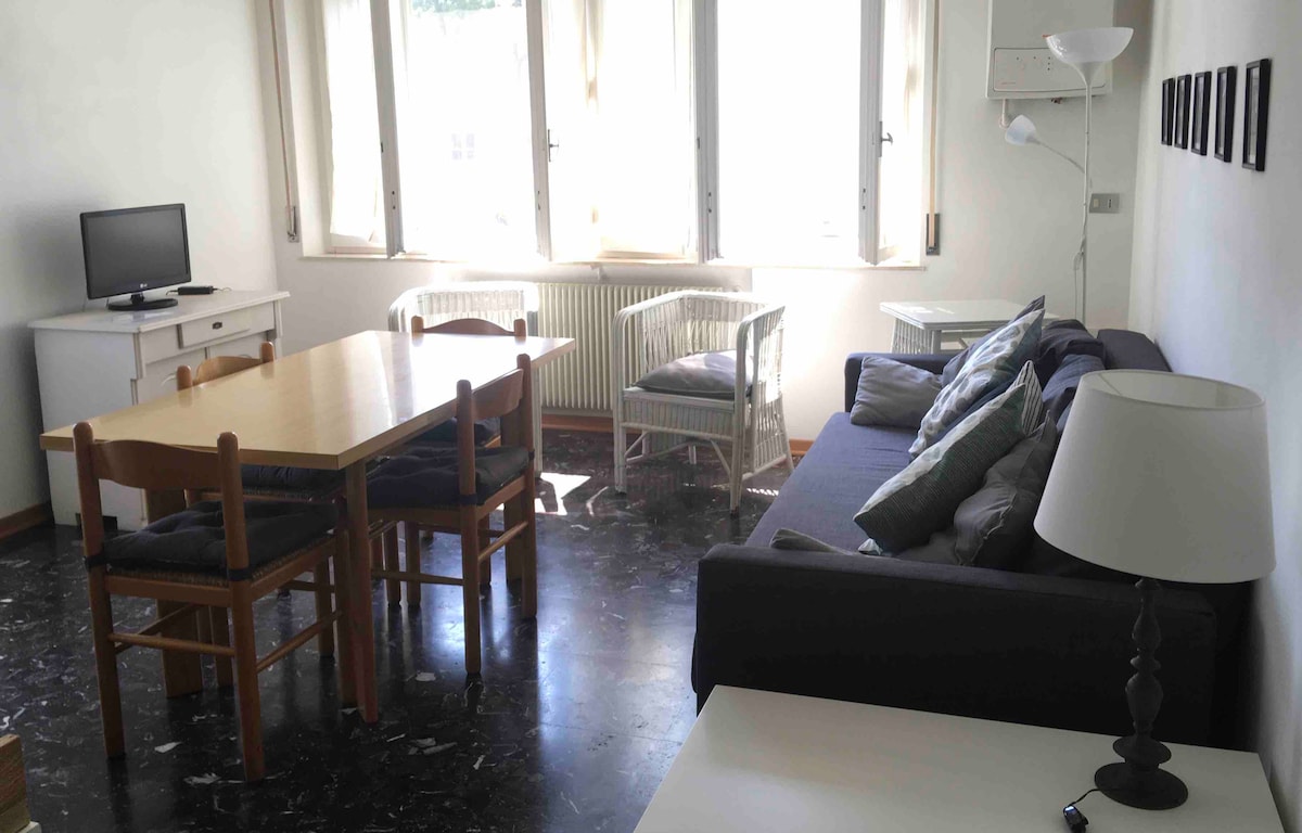 Airbnb con migliori performance: Garden house with terrace a Grado