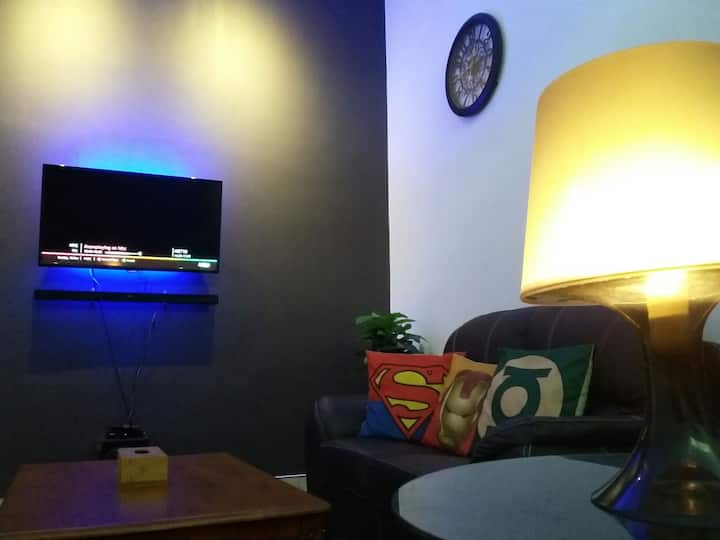 Hartamas Homestay (FREE WiFi+4 rooms all aircond)