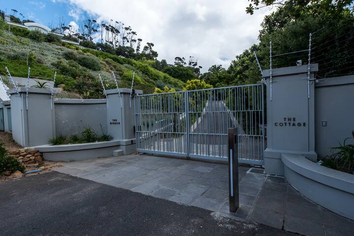 The Cottage, Constantia gallery image 3