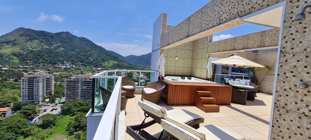 Cobertura Alto Padrão Vista Única Jacuzzi Sauna gallery image 2