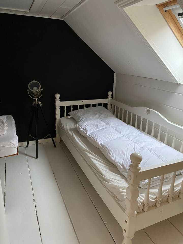 საძინებელი 3