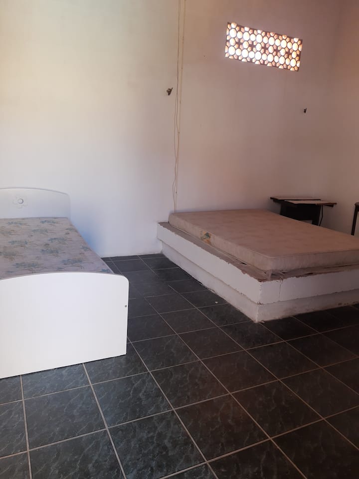 ห้องสวีทเตียงคู่ + เตียงเดี่ยวสำหรับเด็ก