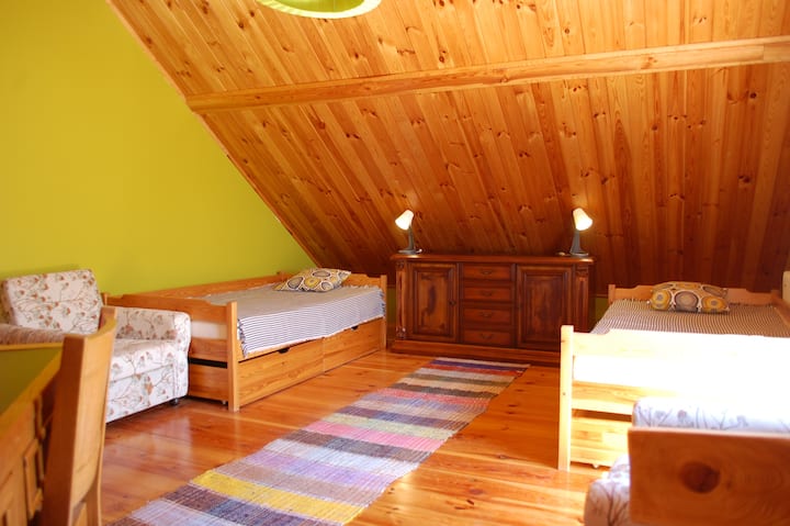 Bedroom 3 people