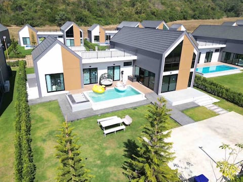 Troy Pool Villa Khaoyai