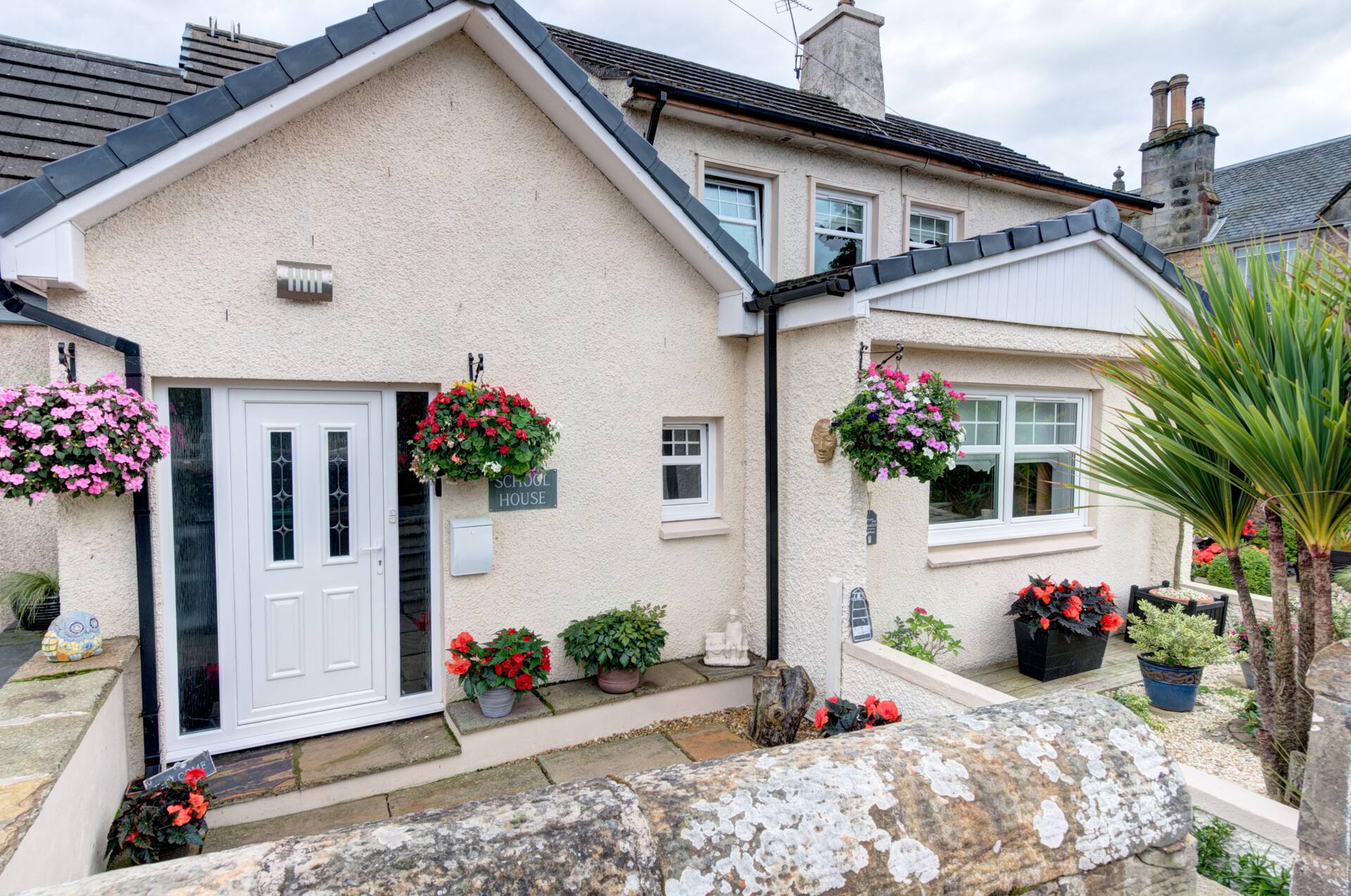 School House Annexe Anstruther, King-sized bedroom
