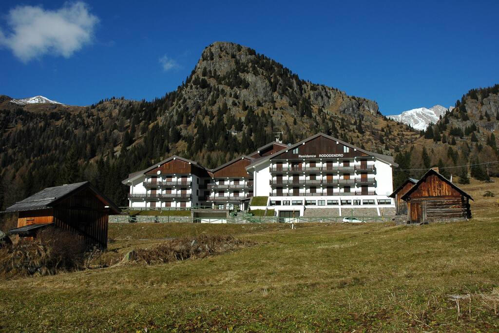 RESIDENCE ESTATE