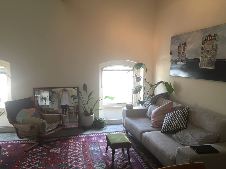Lounge/dining