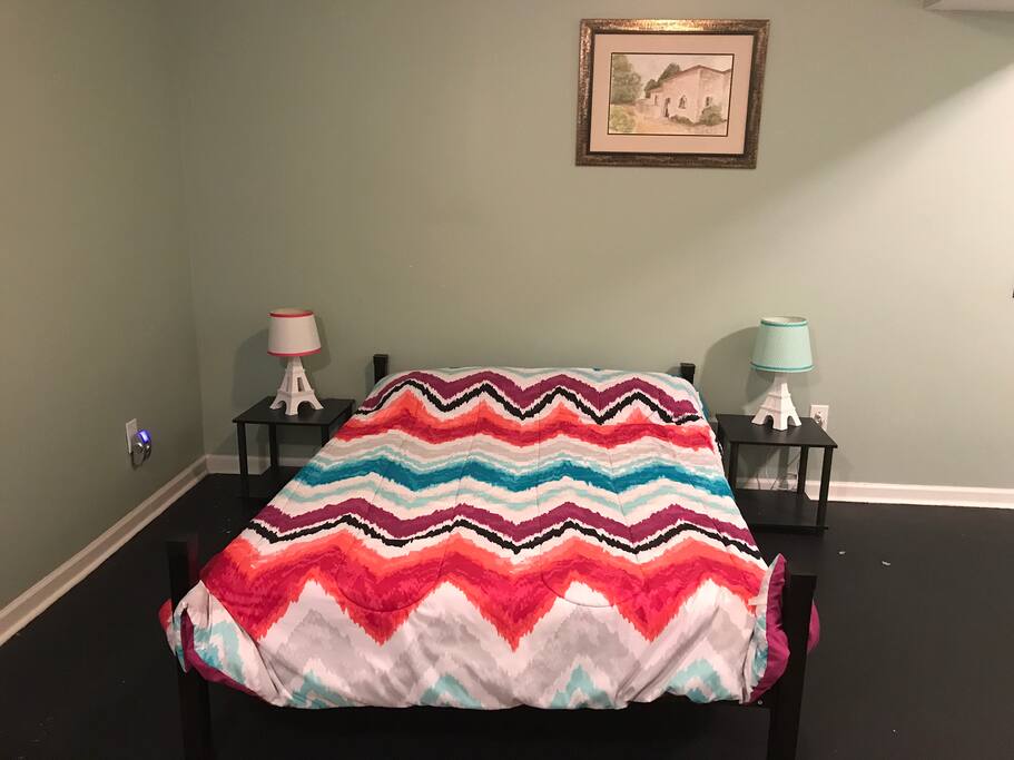 Guest bedroom