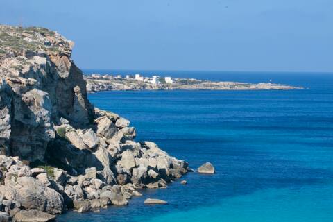 Cala Rossa Lodge | Seafront | One bedroom
