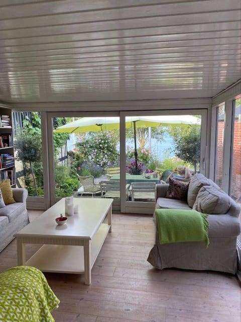 B&B with sea view in the ❤️ of Ærøskøbing - Room 2