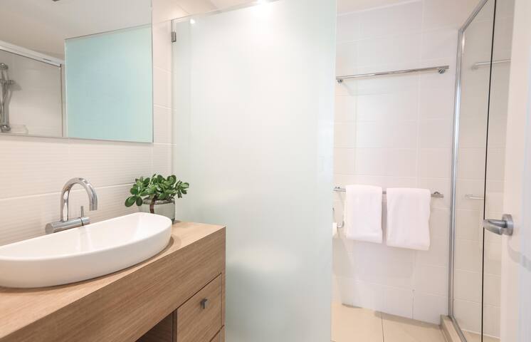 Park Cove 2: Coastal Family Retreat gallery image 5